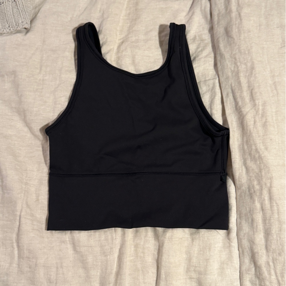 Lululemon power pivot tank